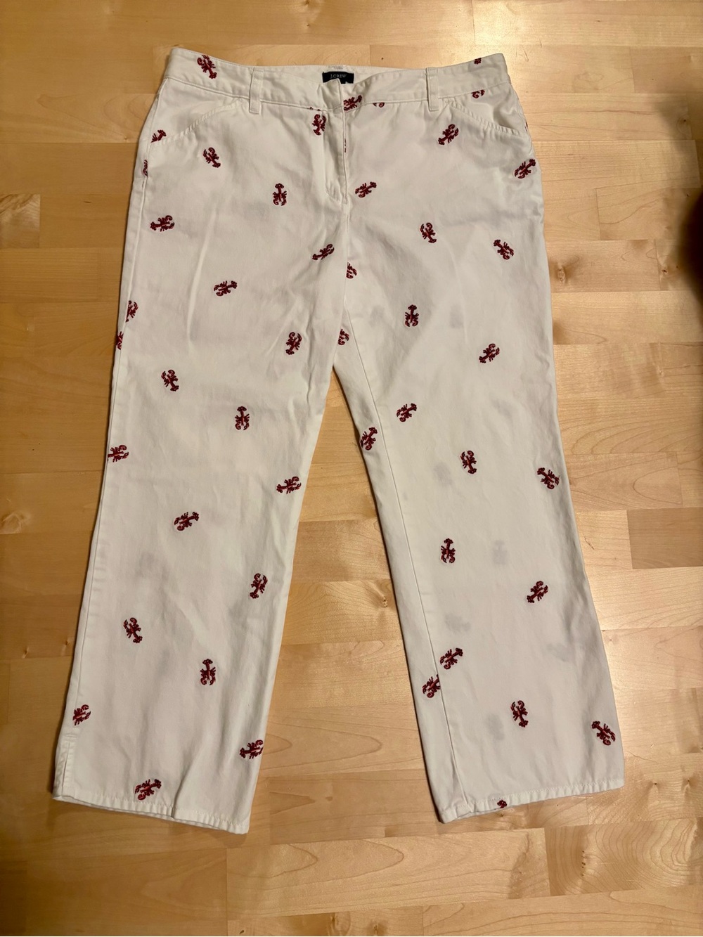 J. Crew White with Red Embroidered Lobsters “Favorite Fit” Jeans Size 10